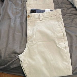 BR Emerson Chino 33x30 - New